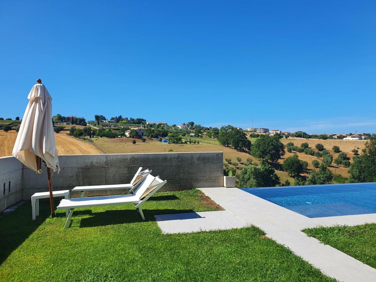 Casa Lunaria B&B 포르토 산텔피디오 외부 사진